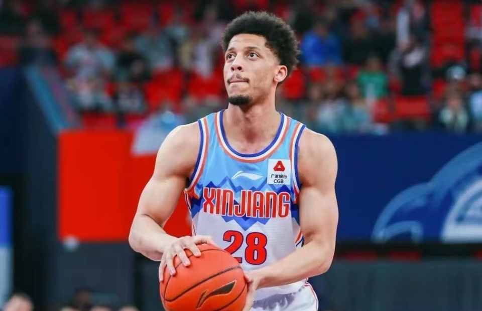 九游平台-包含风云突变莱比锡加时末段主帅复盘，CBA常规赛版图或变，球迷炸锅，控场能力受关注的词条