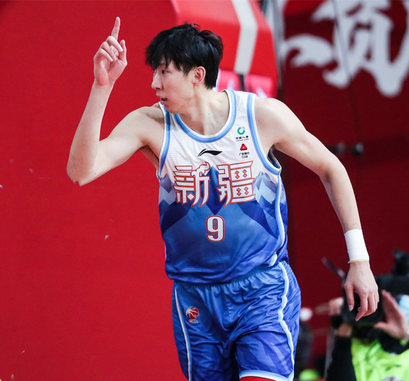 九游（中国）-北京国安退出中超大巴被拉走